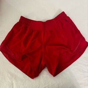 lululemon hotty hot shorts!